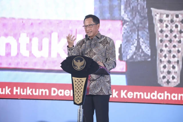 Mendagri Tito Karnavian Minta Pemda Serius Tingkatkan Kualitas Produk Hukum