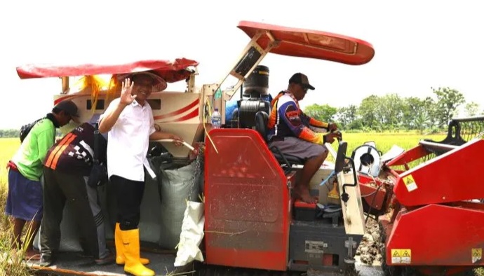 Tingkatkan Produktivitas Hingga MT-3, Bupati Bojonegoro Ingatkan Petani Pentingnya Kelola Lahan dan Air