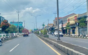 Fantastis , Proyek Betonisasi 17Km Jalur Pantura Pekalongan-Plelen Seharga Rp251 Miliar Dimulai