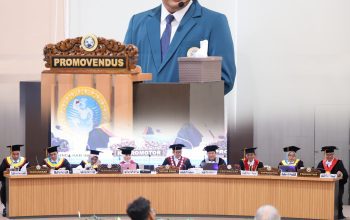 Kupas Strategi Penguatan SDM Kejaksaan, Windhu Sugiarto Raih Gelar Doktor Unair dengan Predikat Cumlaude