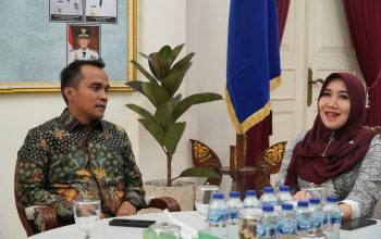 Lia dan Bupati Bangkala 1