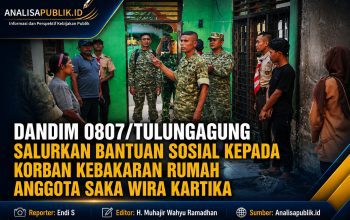 Dandim 0807/Tulungagung Salurkan Bantuan Sosial kepada Korban Kebakaran Rumah Anggota Saka Wira Kartika